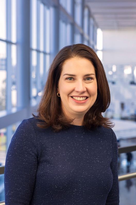 Kate Esselink, Program Manager